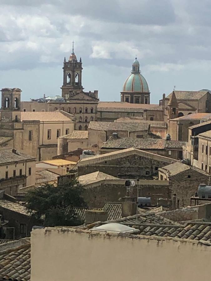 San Giorgio Rooms Caltagirone Exterior foto